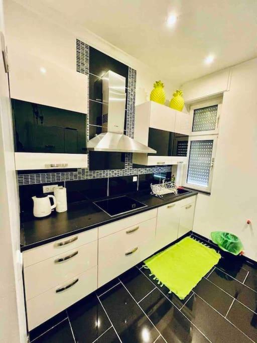 Modernes Appartement In Guter Lage In Essen Buitenkant foto